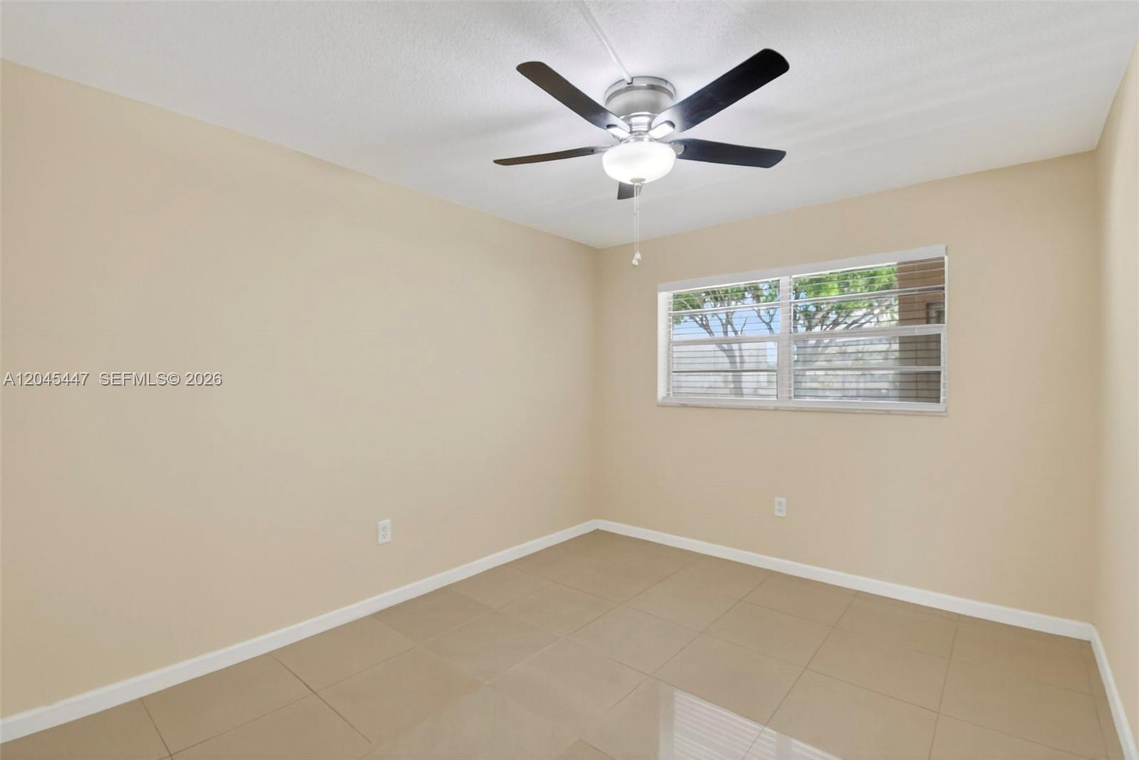 1710 Ne 191 Street 206 Property Photo 23