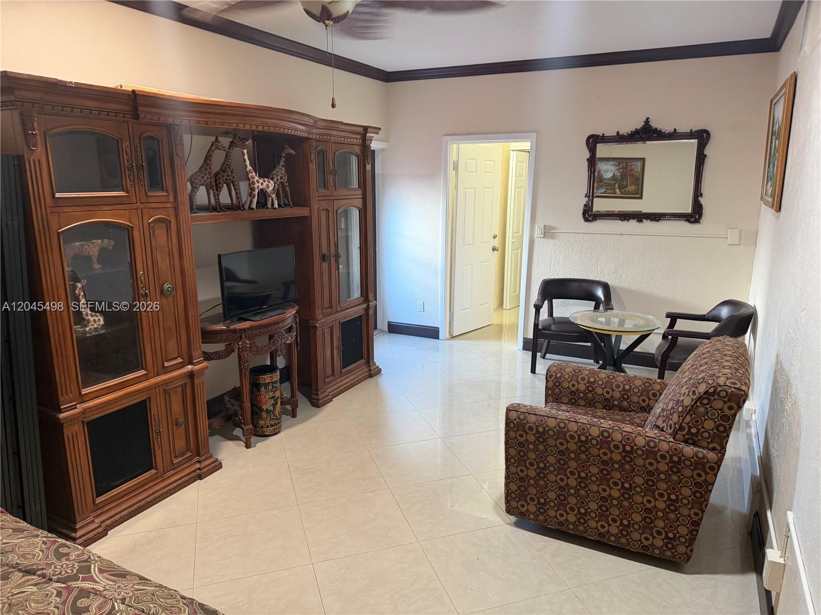 A12045498 Property Photo 3