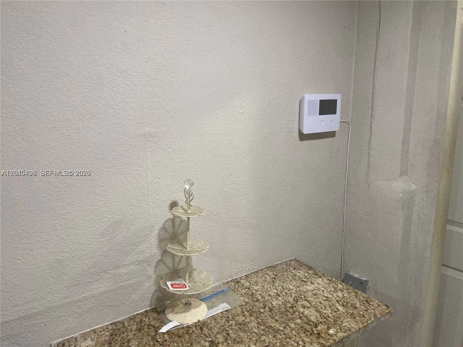 A12045498 Property Photo 8