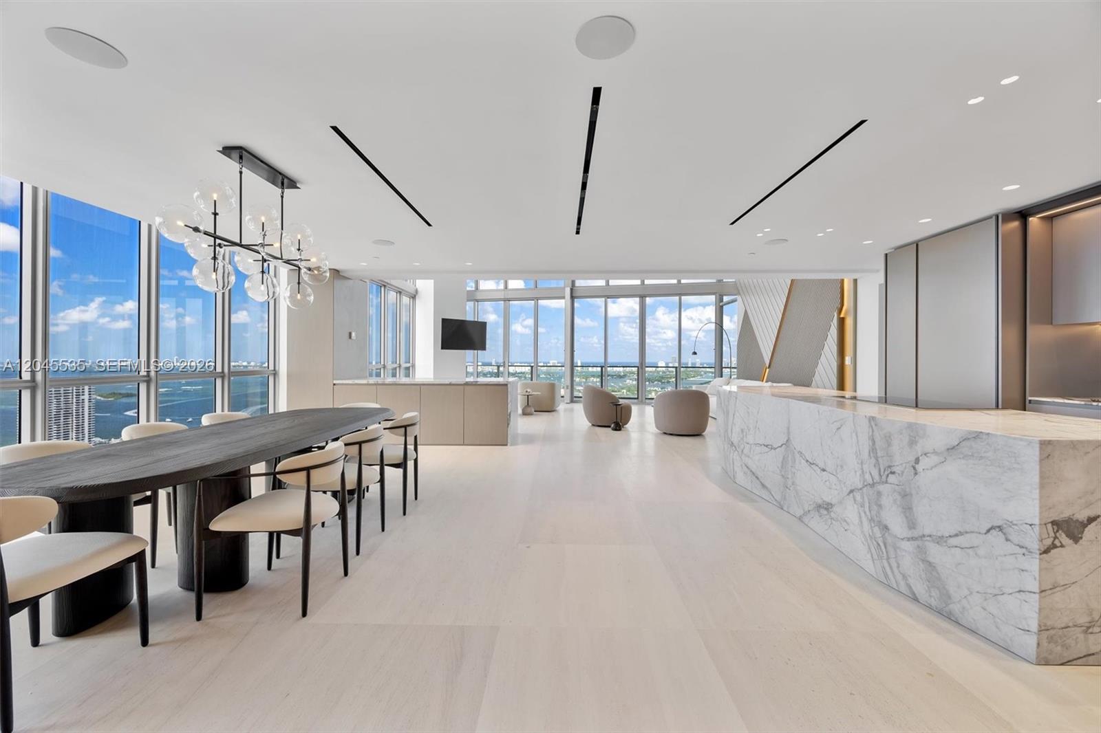 1100 Biscayne Boulevard 3906 Property Photo 4