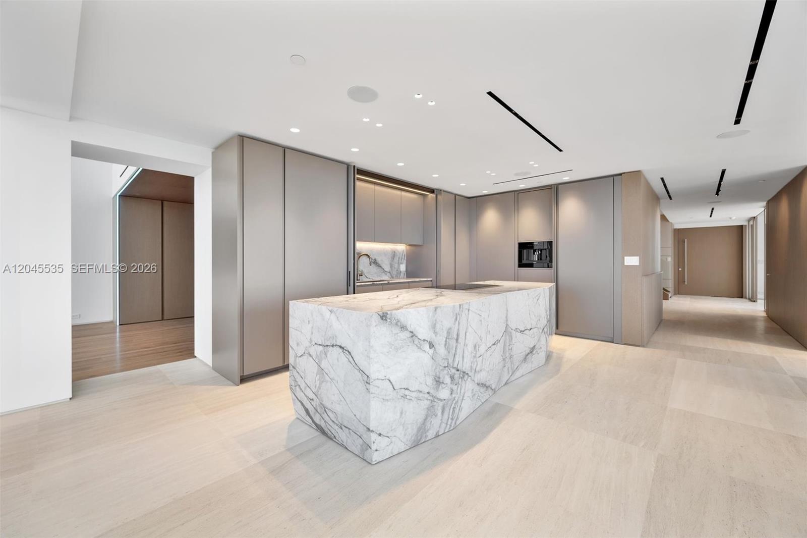 1100 Biscayne Boulevard 3906 Property Photo 17