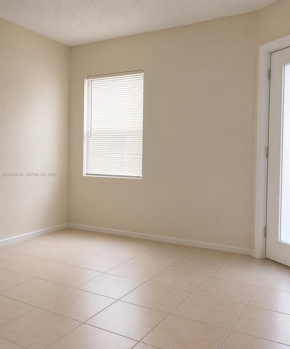 9999 Summerbreeze Drive 317 Property Photo 12
