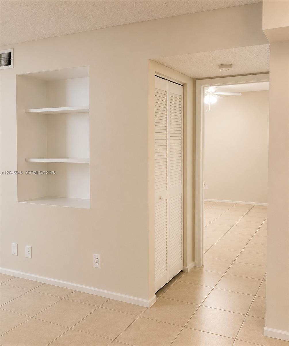 9999 Summerbreeze Drive 317 Property Photo 14