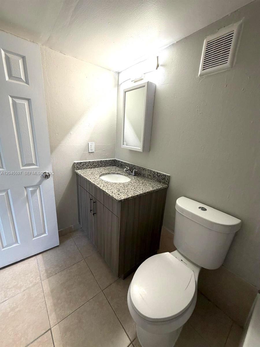 2011 Nw 55th Avenue 305 Property Photo 10