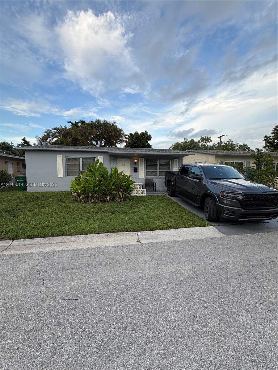 1170 Nw 66th Terrace Property Photo 3