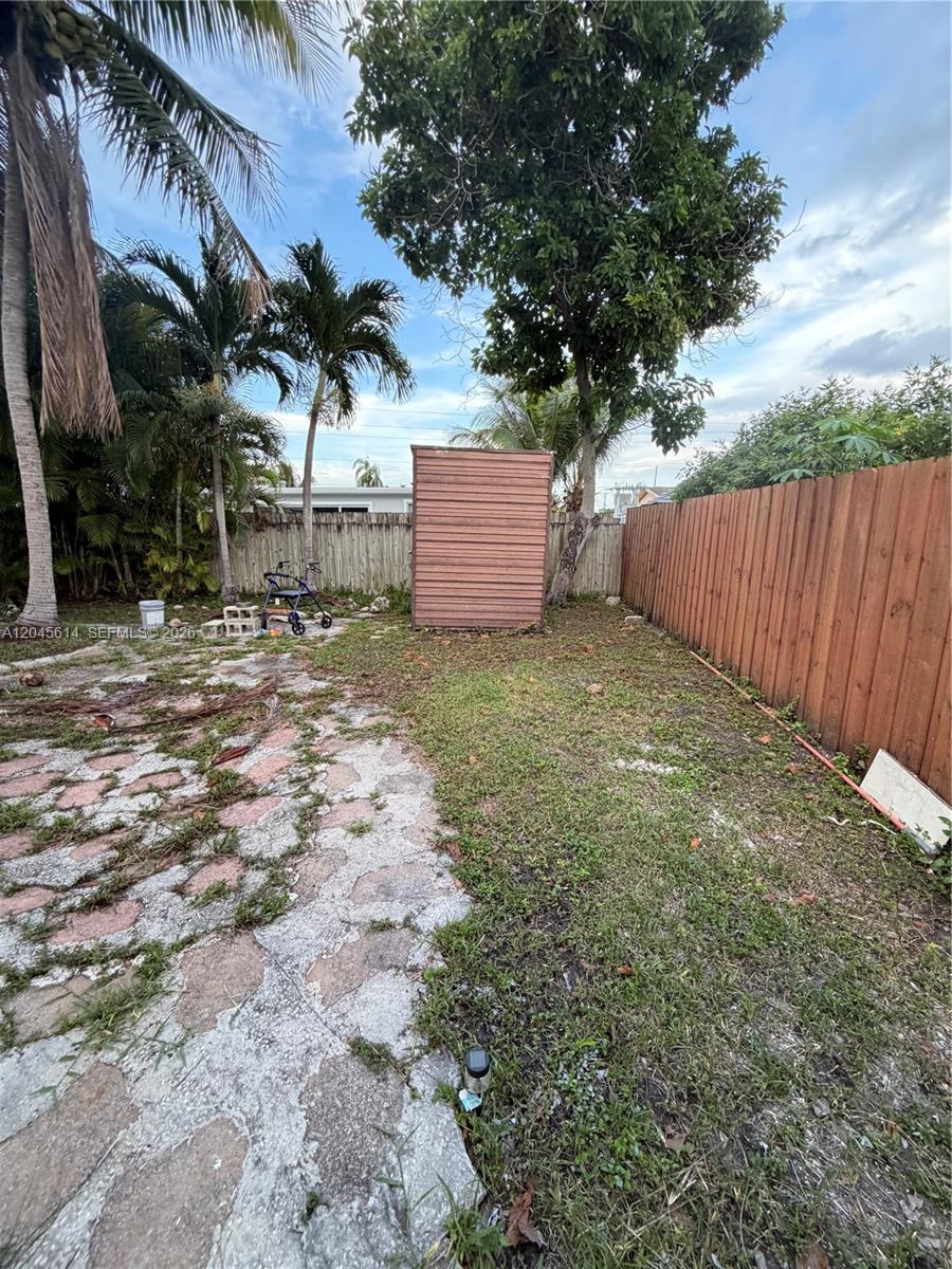1170 Nw 66th Terrace Property Photo 12