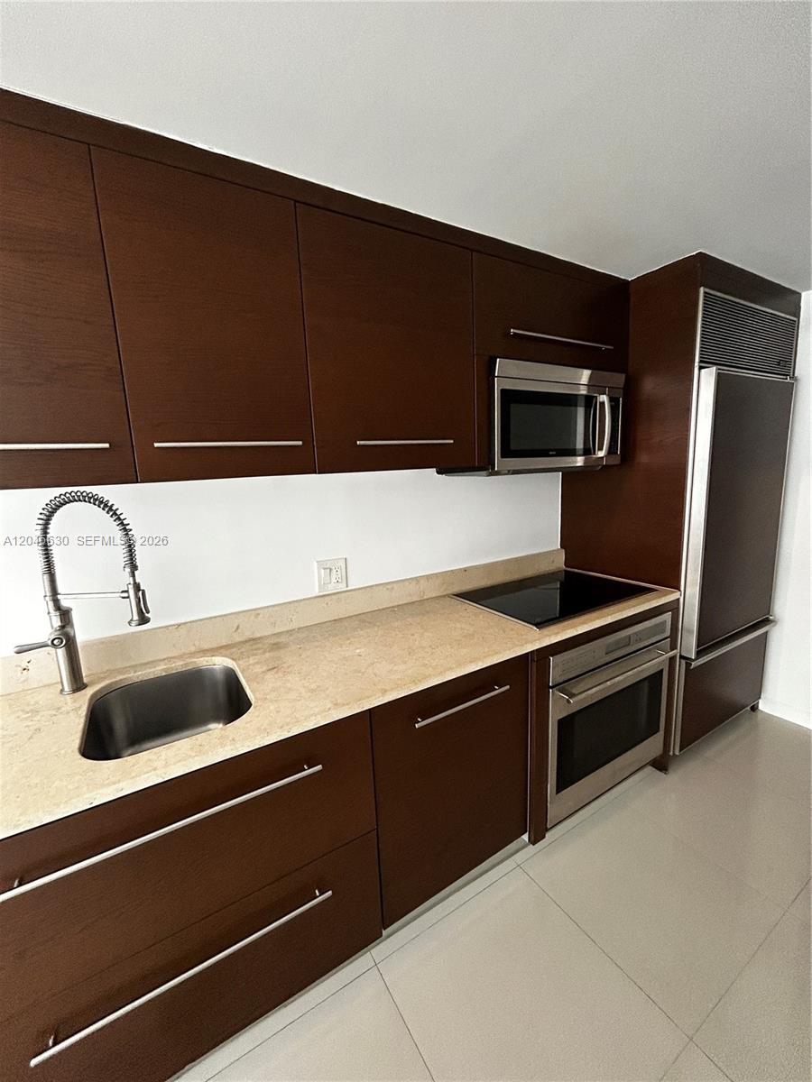 495 Brickell Avenue 3106 Property Photo 6