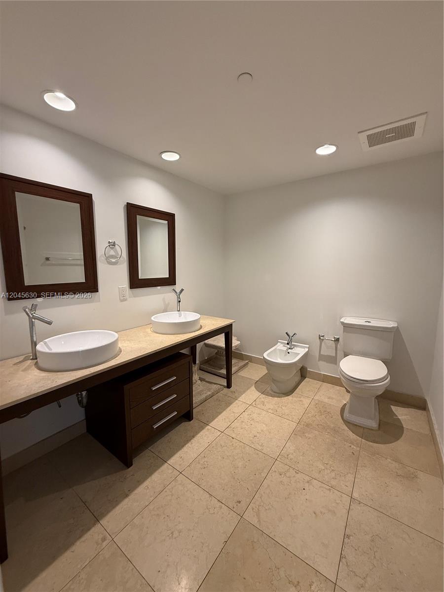 495 Brickell Avenue 3106 Property Photo 18