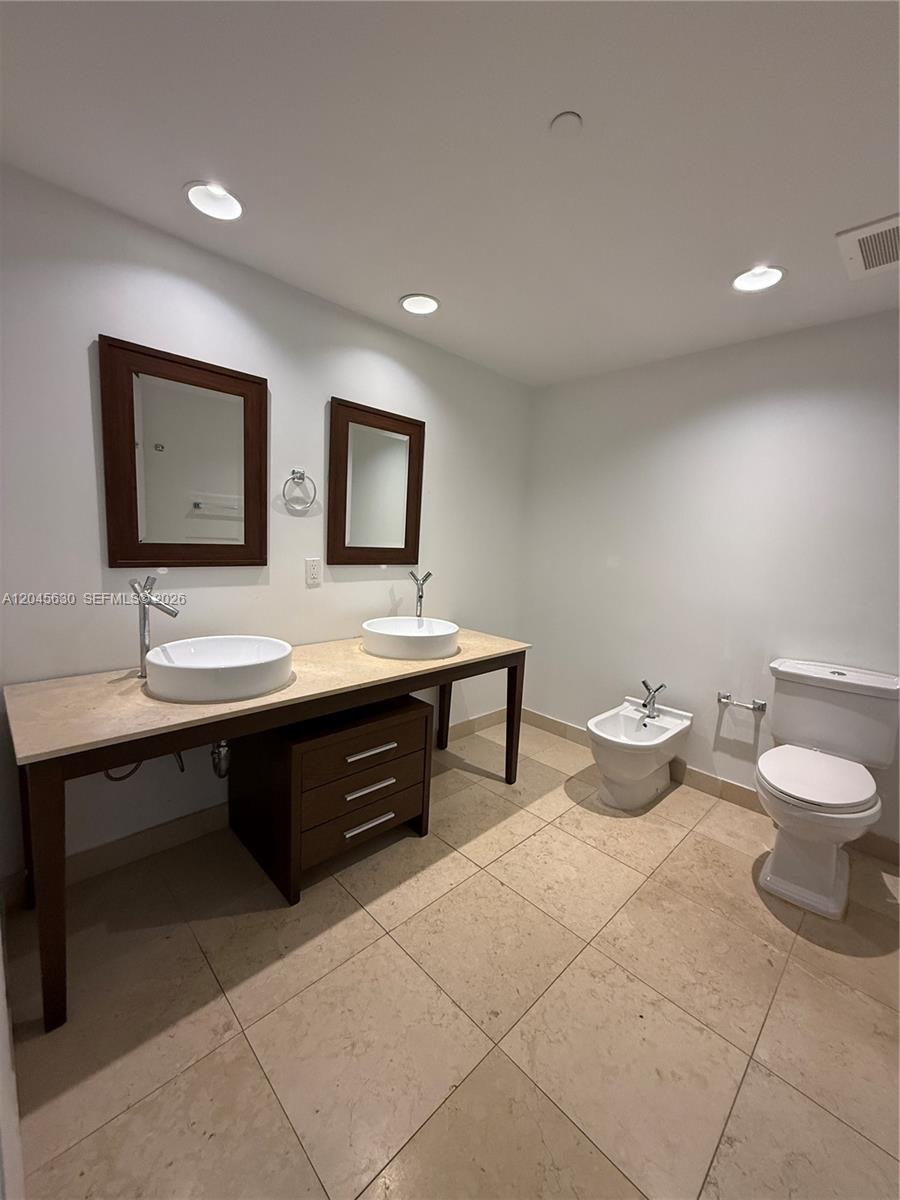 495 Brickell Avenue 3106 Property Photo 19