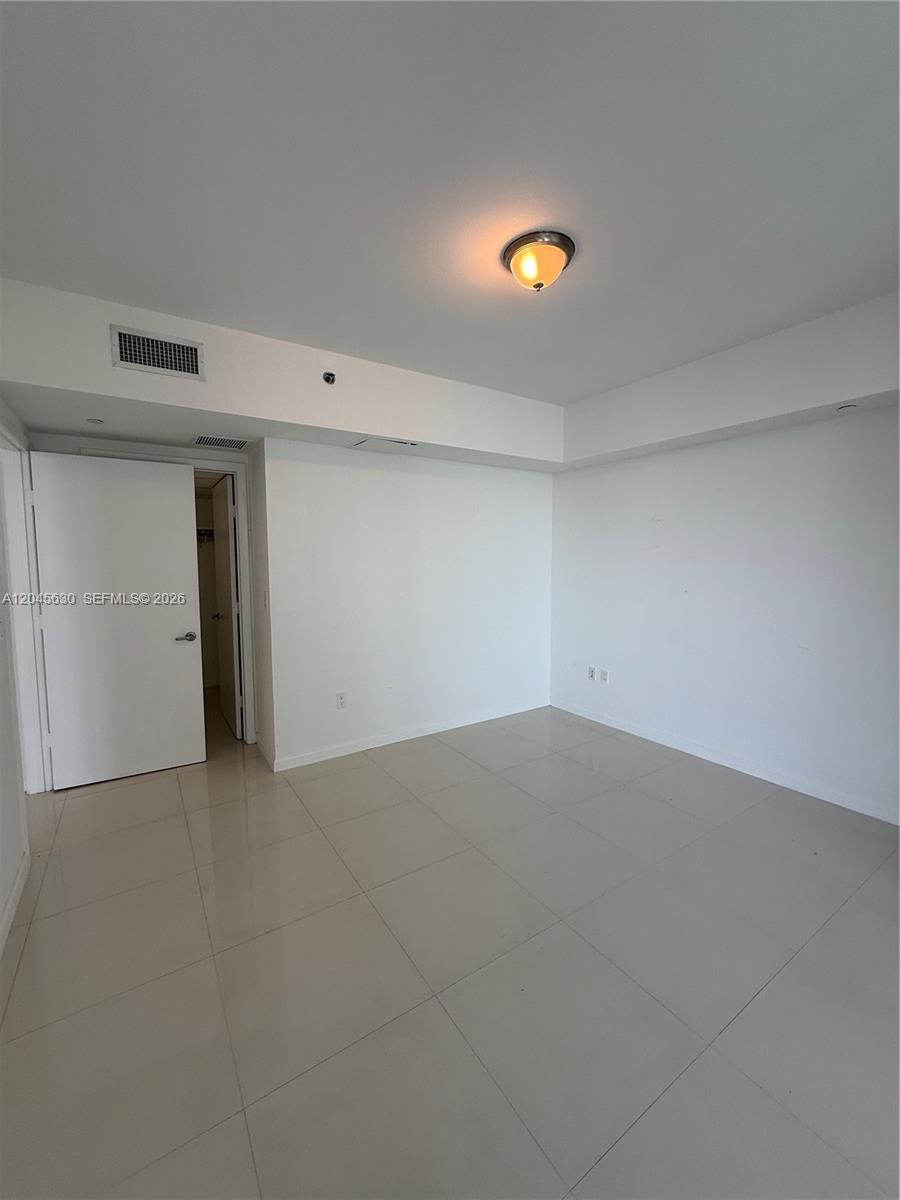 495 Brickell Avenue 3106 Property Photo 24