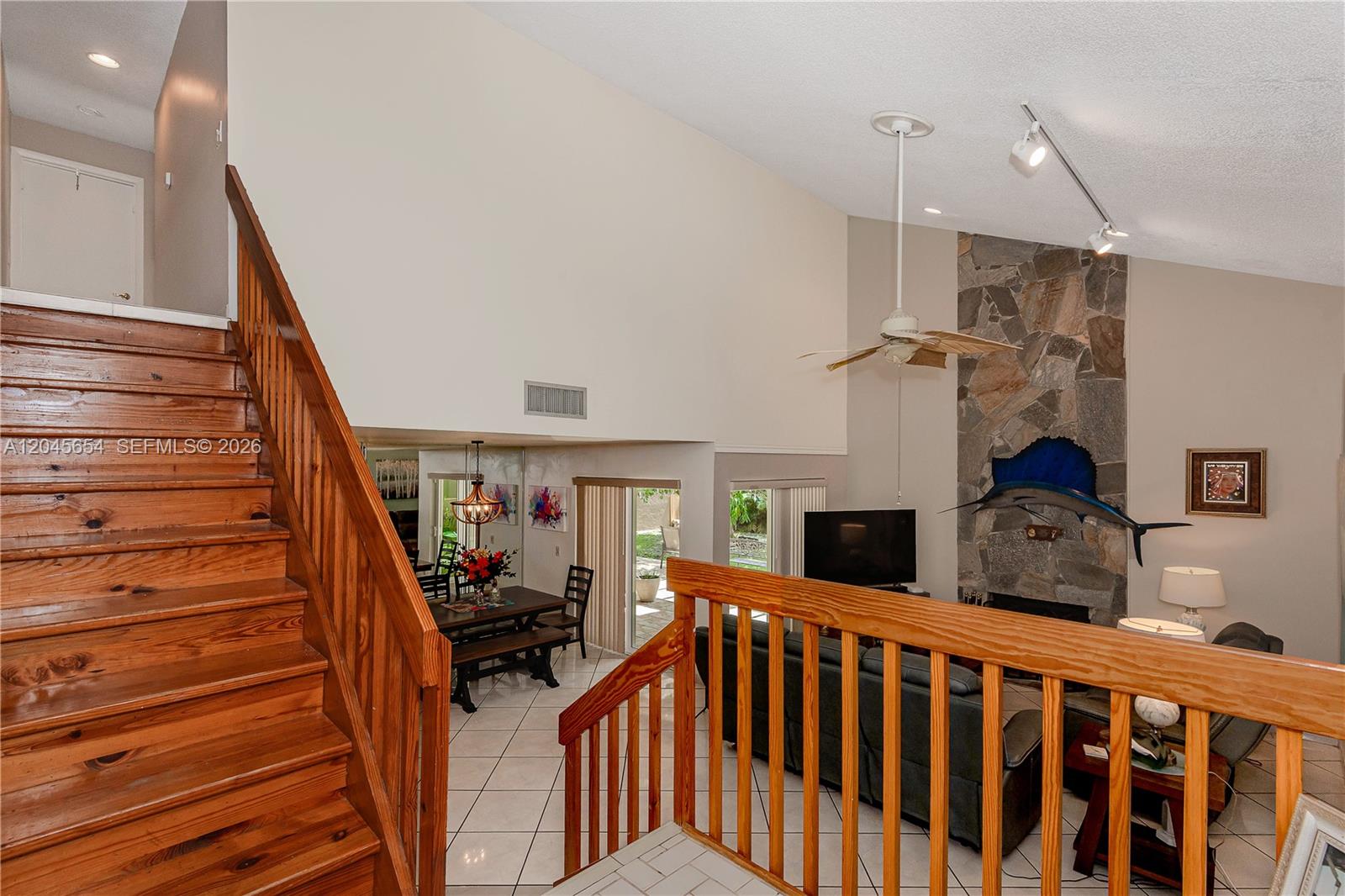 17617 Nw 61st Court N Property Photo 4