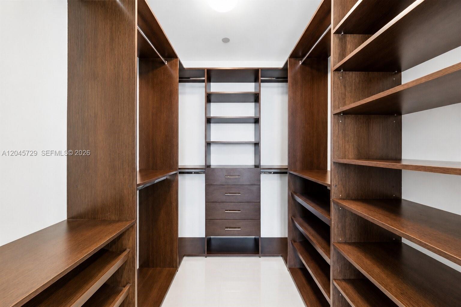 1100 Biscayne Boulevard 4402 Property Photo 15