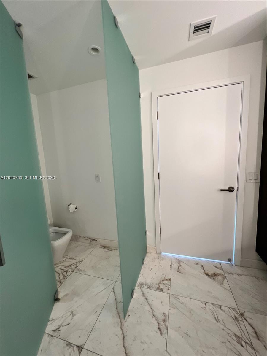 851 Ne 1st Avenue 1208 Property Photo 13