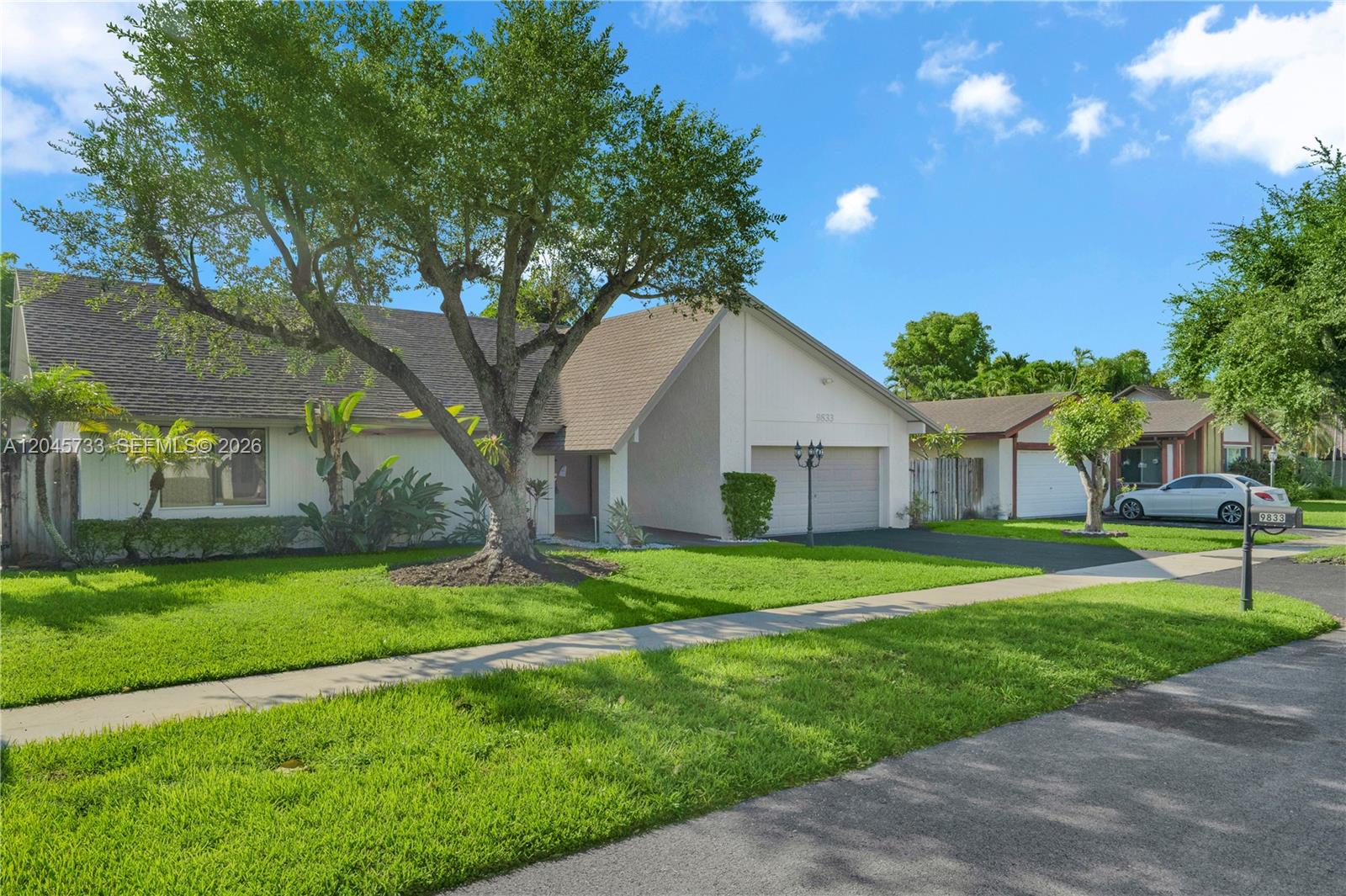A12045733 Property Photo 2