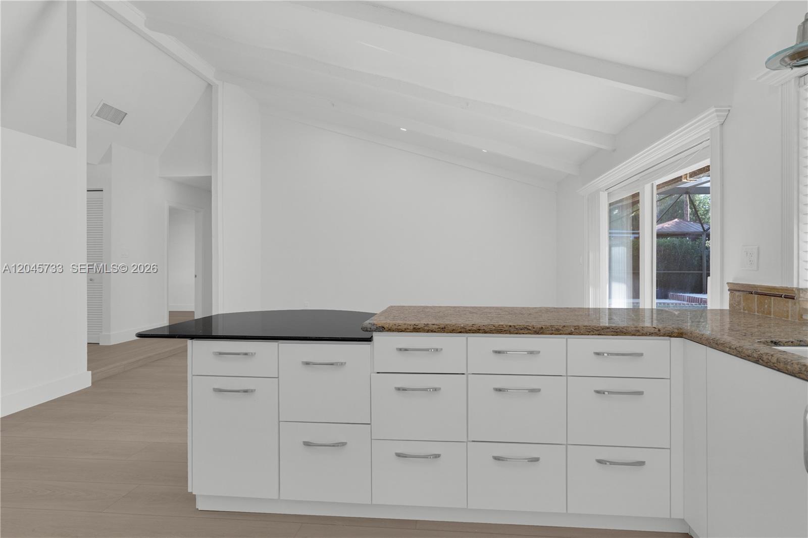 A12045733 Property Photo 21