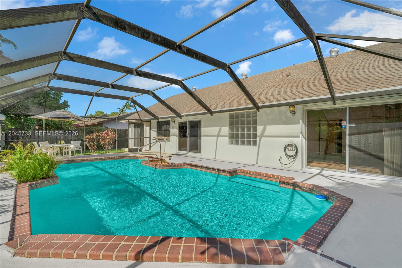 A12045733 Property Photo 29