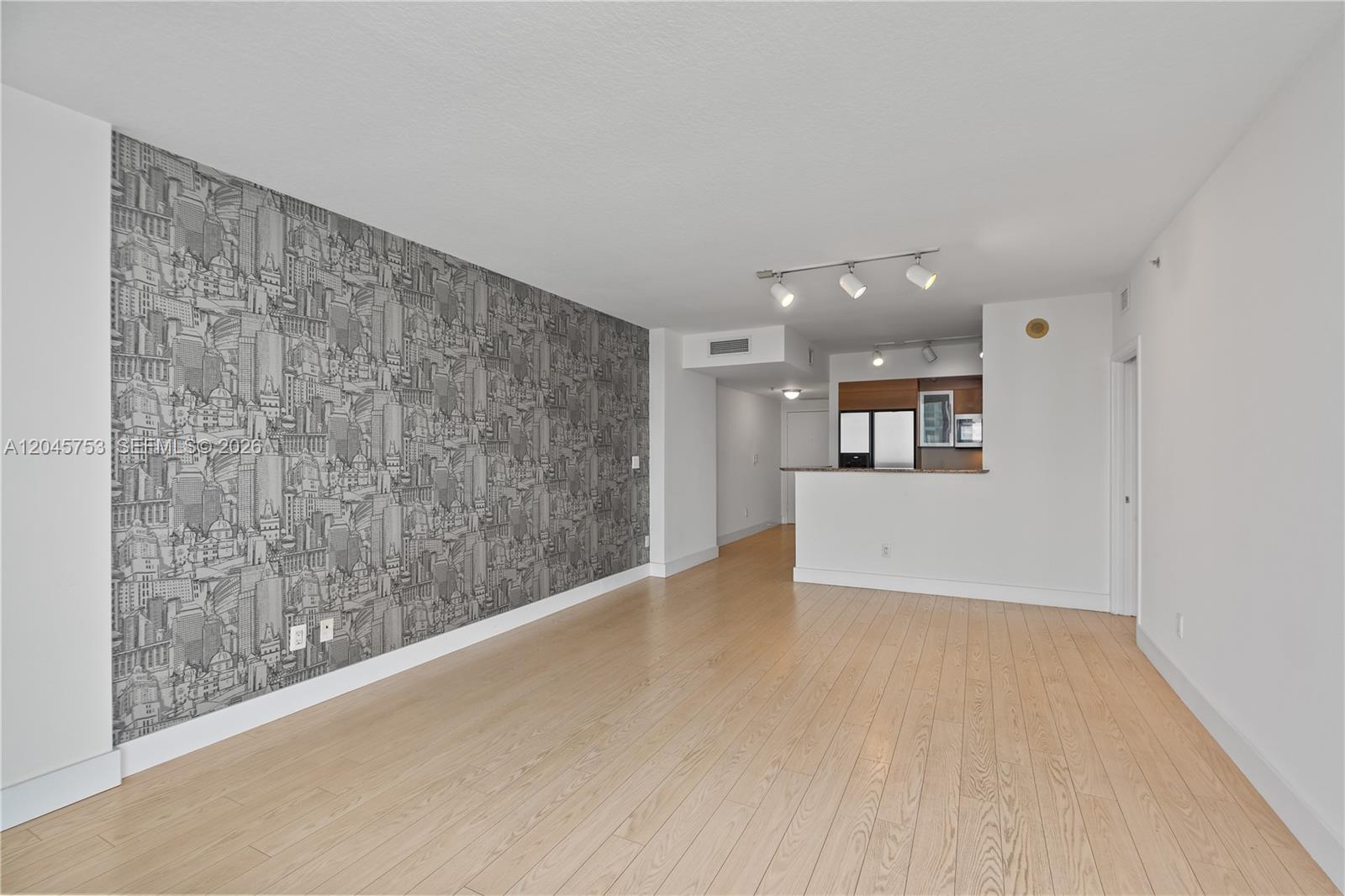 335 S Biscayne Boulevard 3503 Property Photo 9
