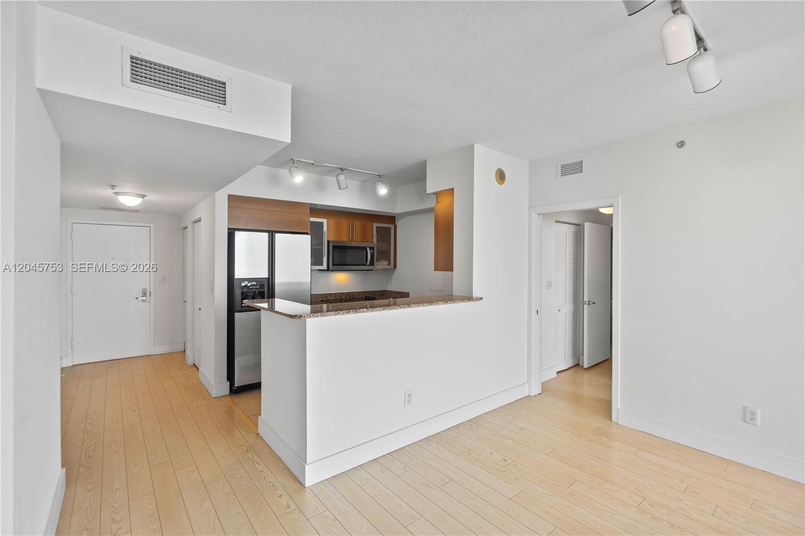 335 S Biscayne Boulevard 3503 Property Photo 11