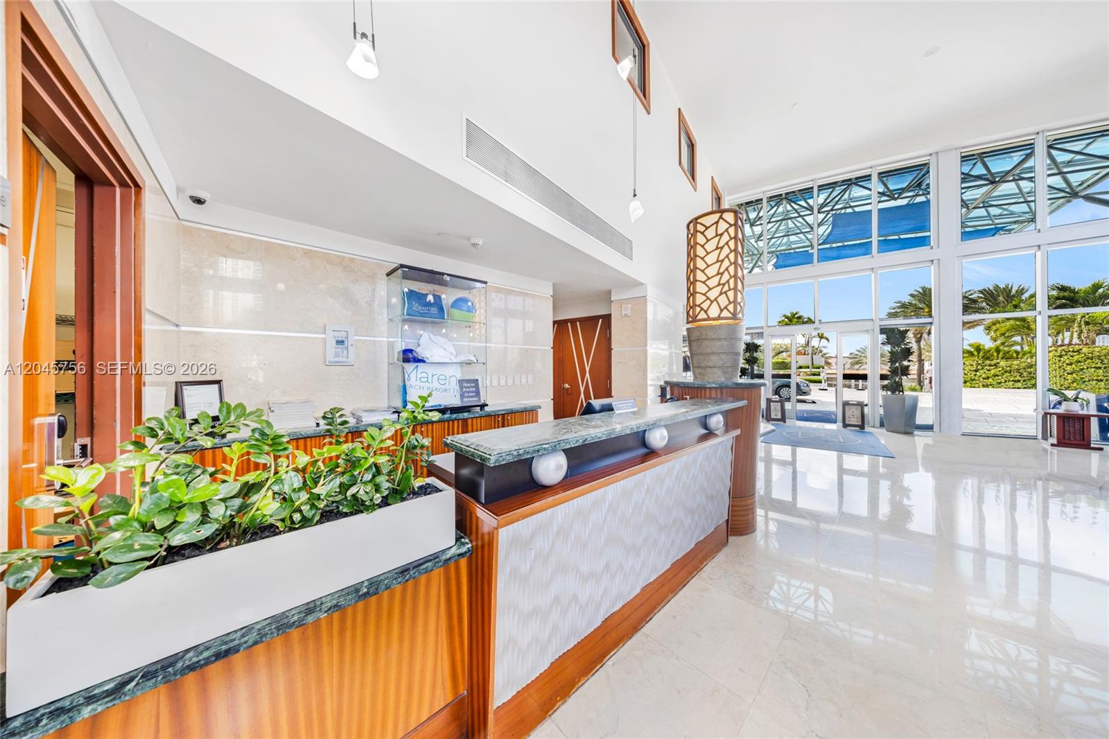 18683 Collins Avenue 1610 Property Photo 8