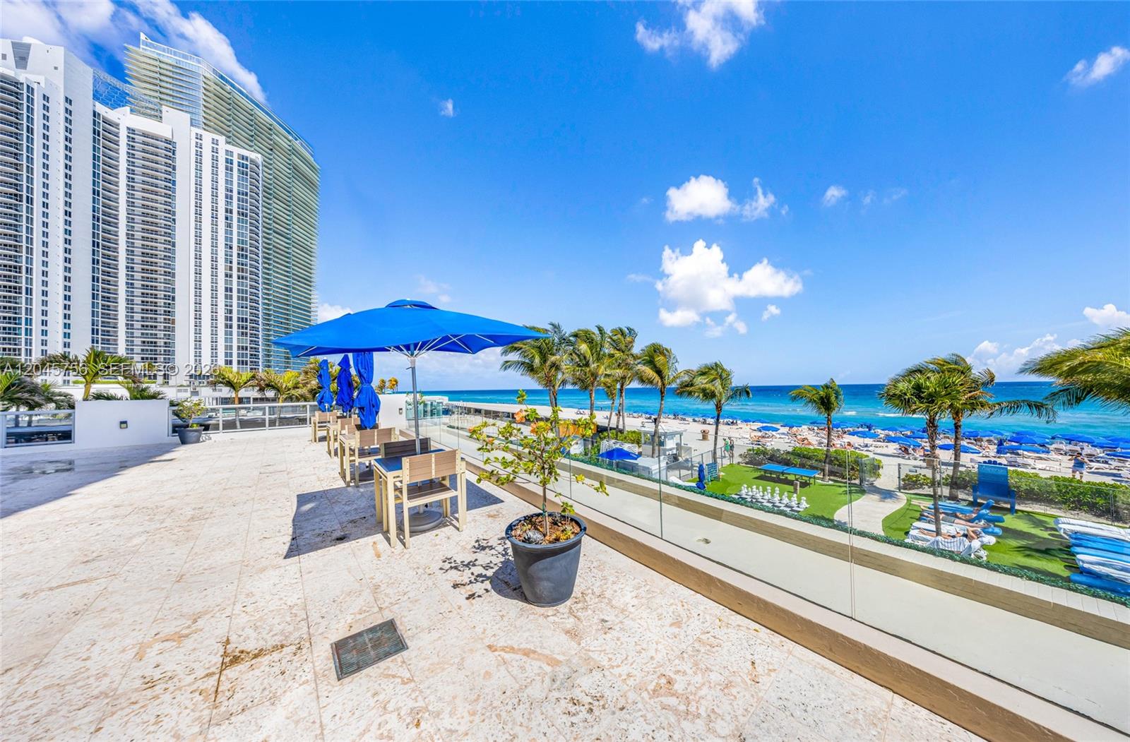 18683 Collins Avenue 1610 Property Photo 16