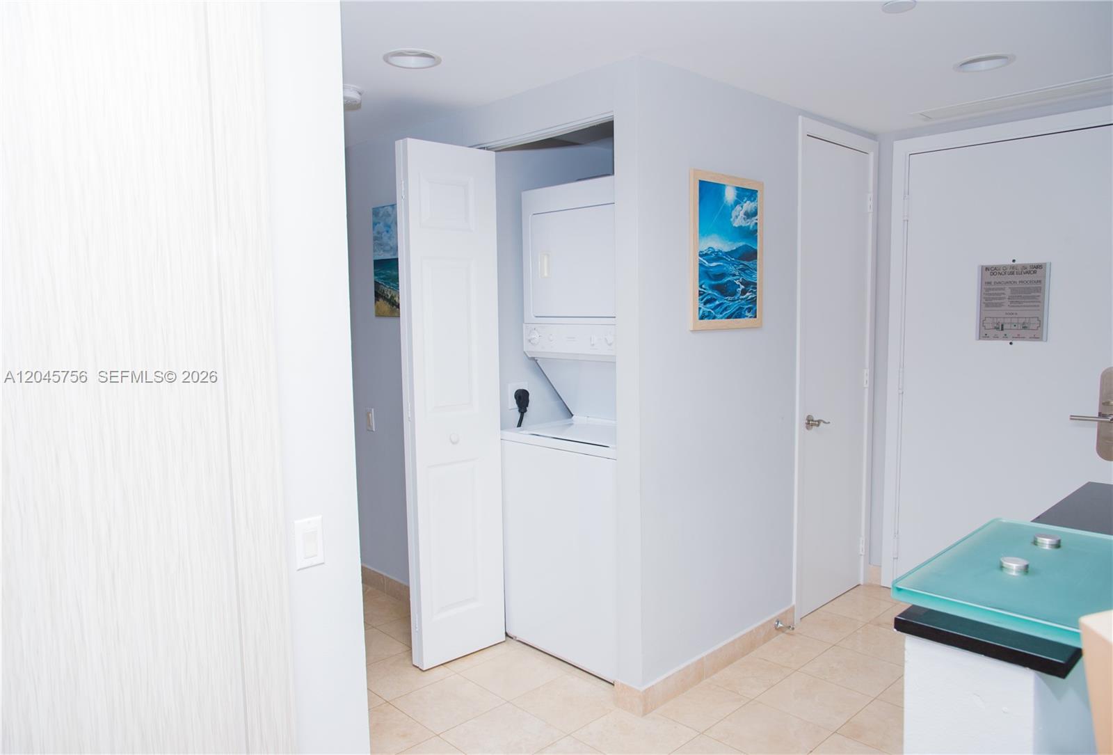 18683 Collins Avenue 1610 Property Photo 40