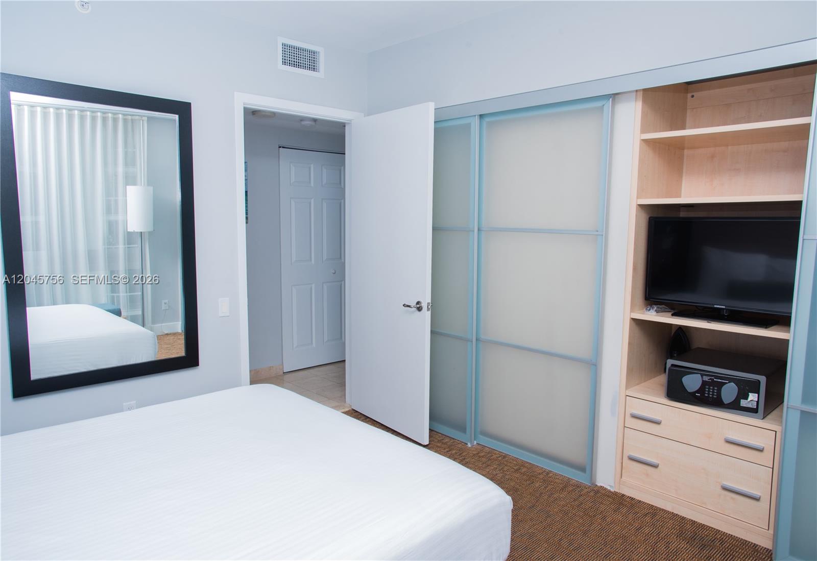 18683 Collins Avenue 1610 Property Photo 50