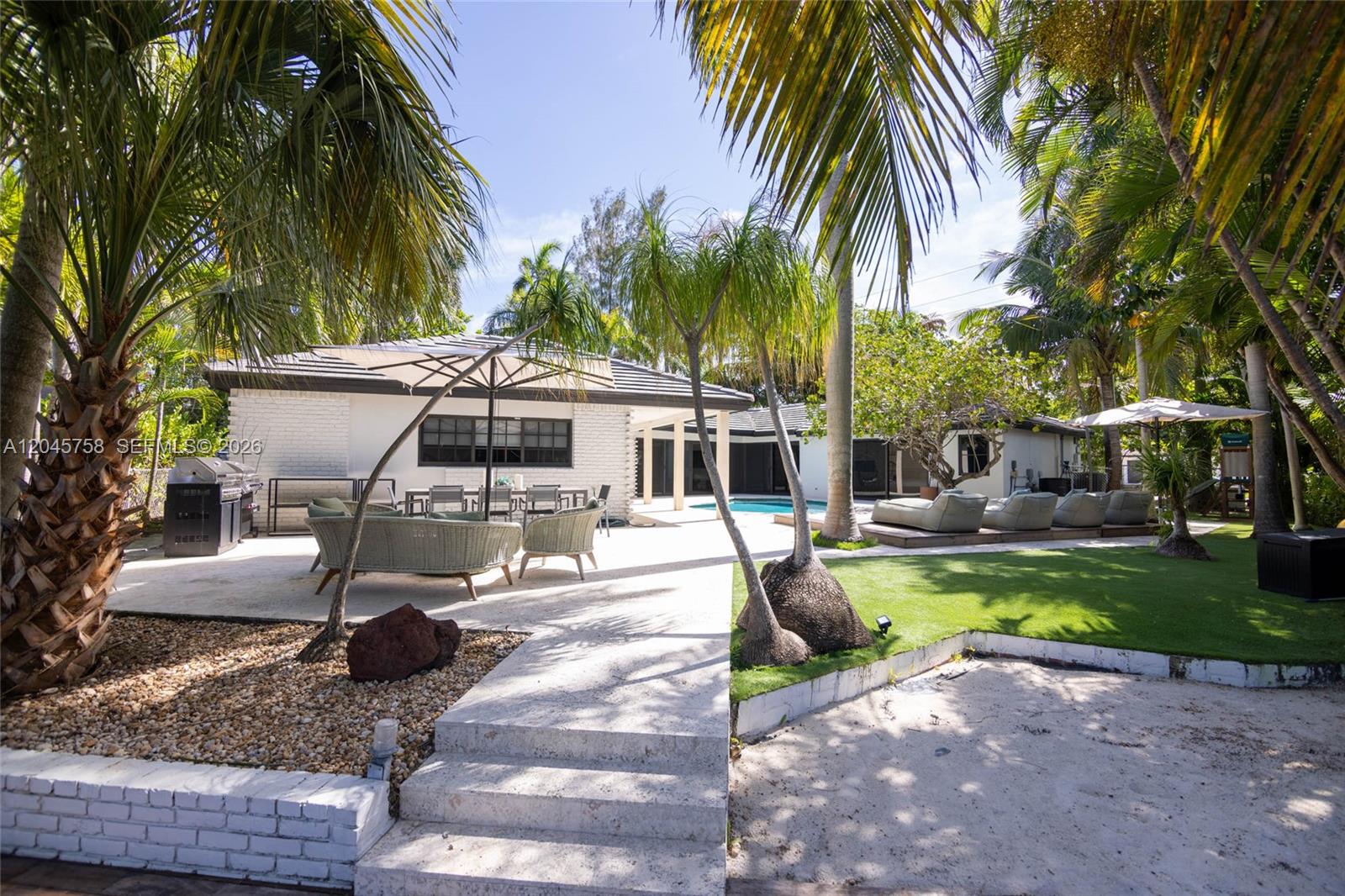 2500 Bayview Drive Property Photo 66