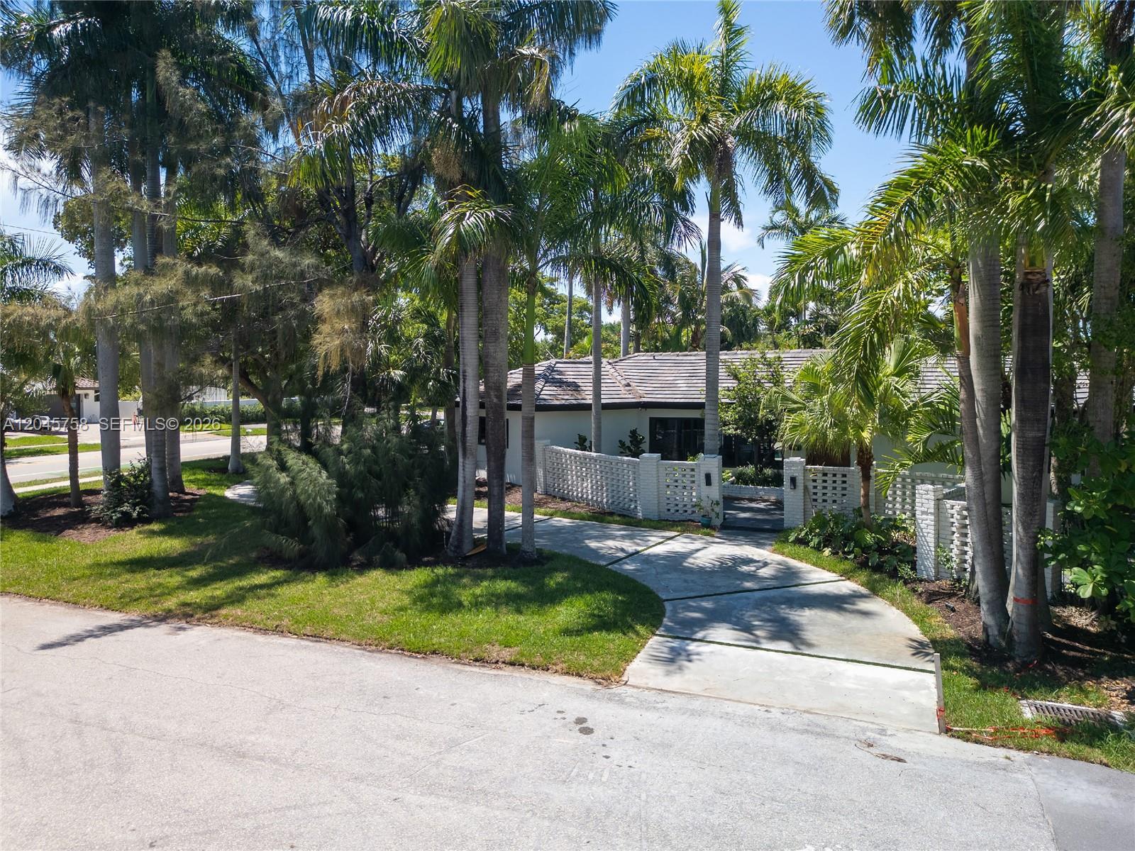 2500 Bayview Drive Property Photo 77