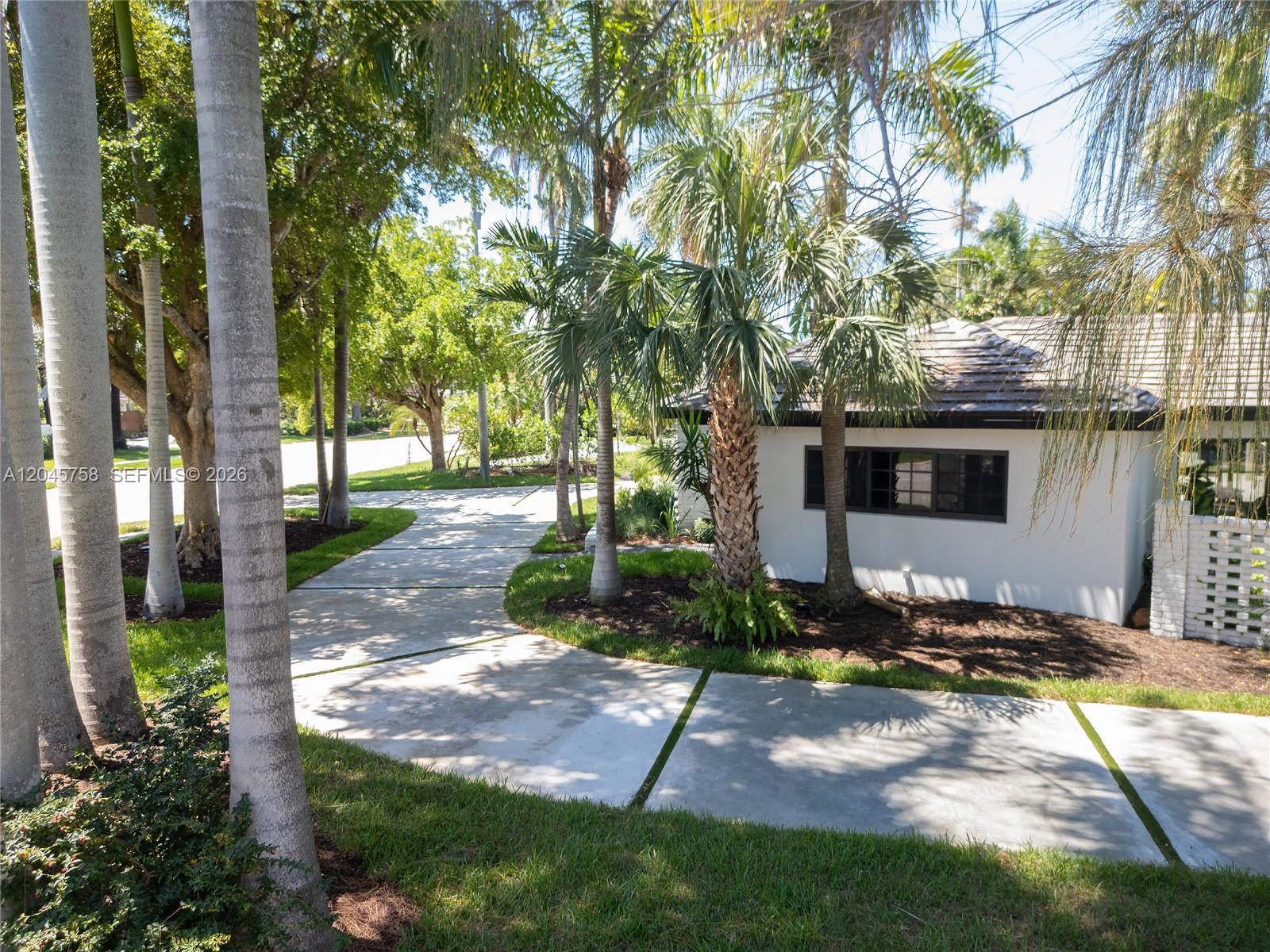 2500 Bayview Drive Property Photo 78