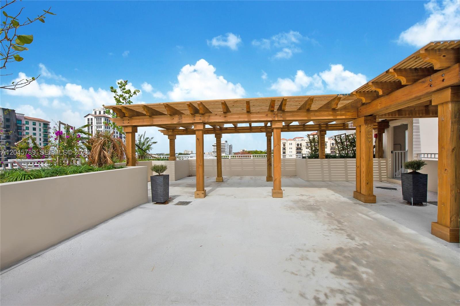 120 Salamanca Avenue Ph Property Photo 20