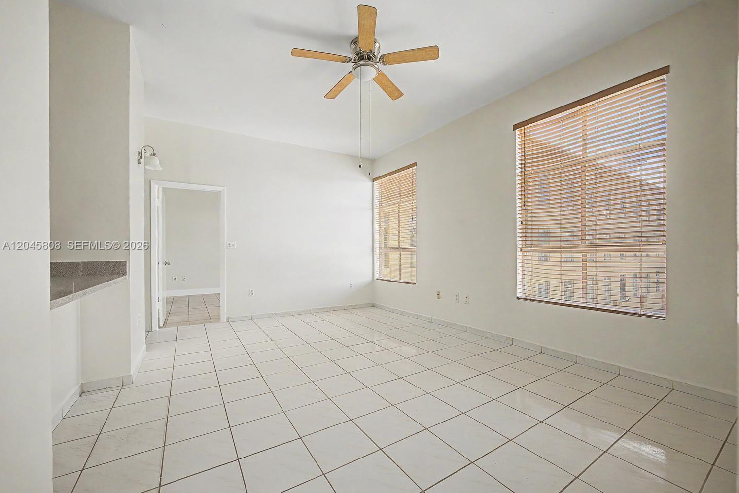 A12045808 Property Photo 6