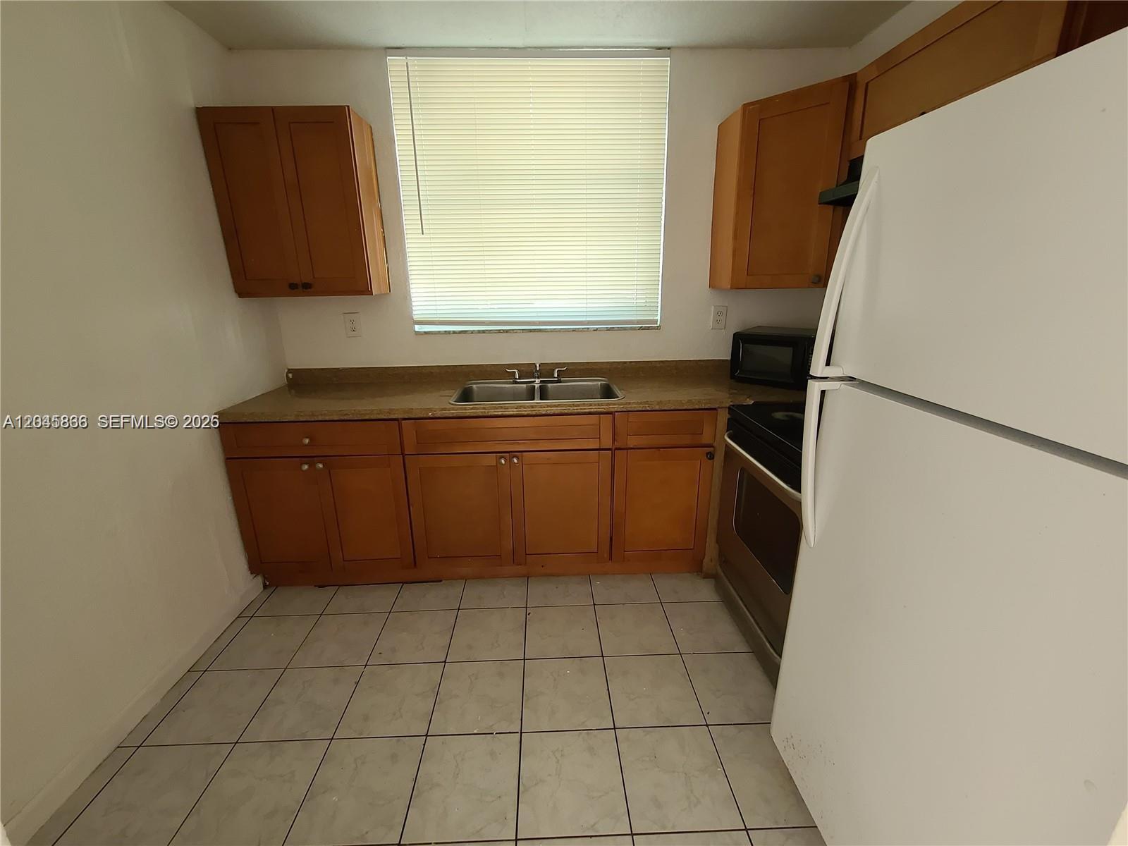 1750 Nw 55th Avenue 103 Property Photo 18