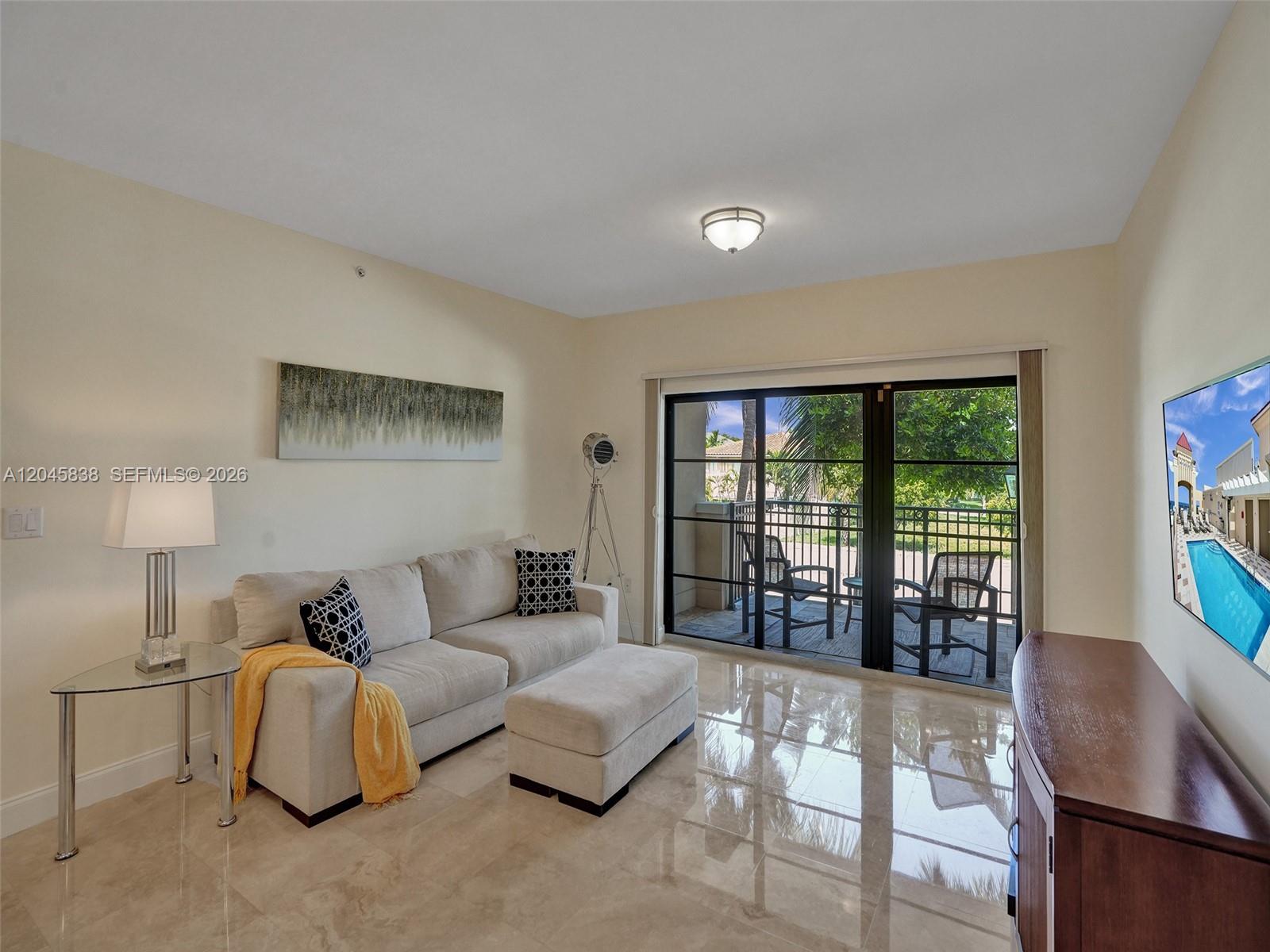 2509 N Ocean Boulevard 376 Property Photo 5