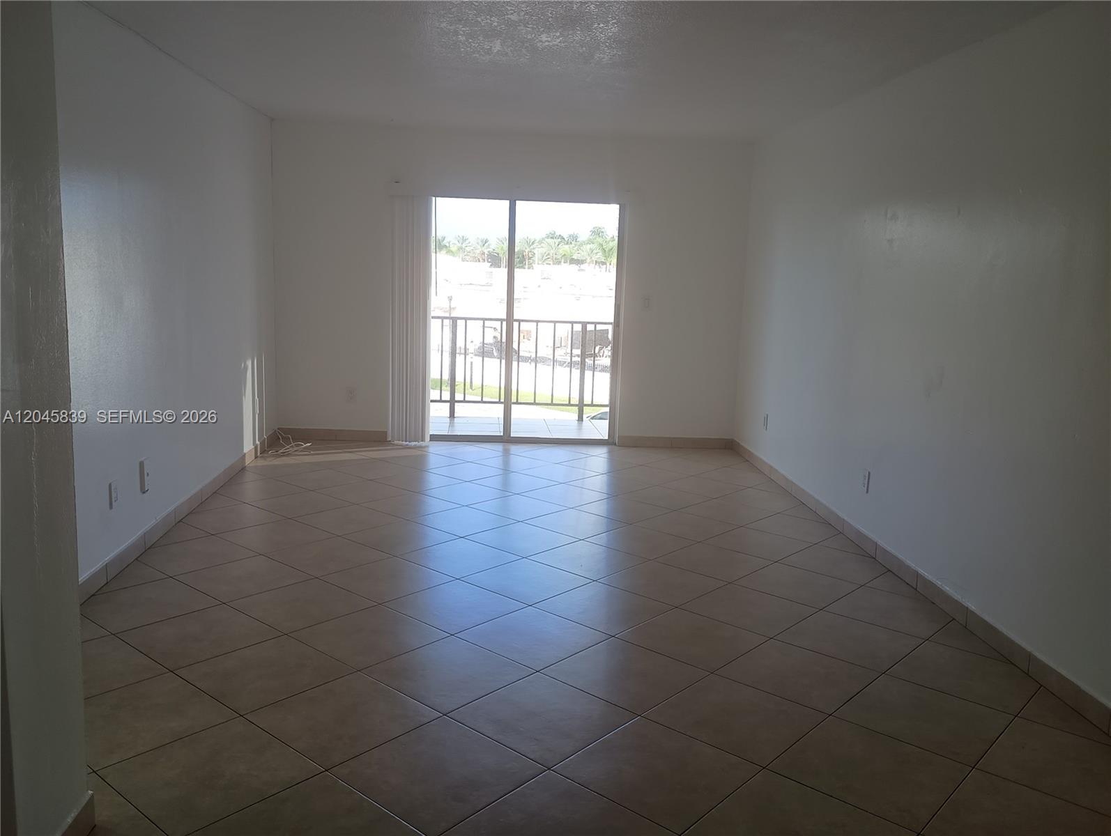 18100 Atlantic Boulevard 312 Property Photo 5