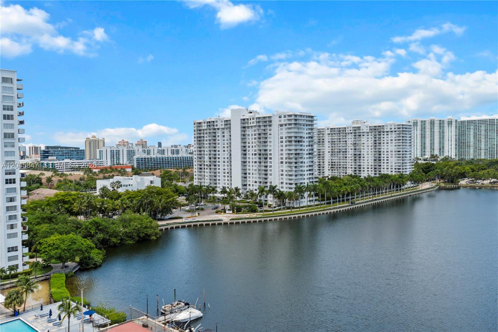 18071 Biscayne Boulevard 1404 Property Photo 10