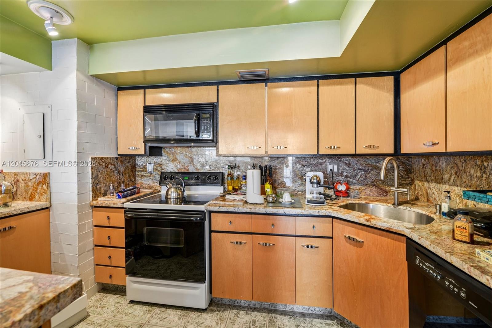 2100 Sans Souci Boulevard B706 Property Photo 7