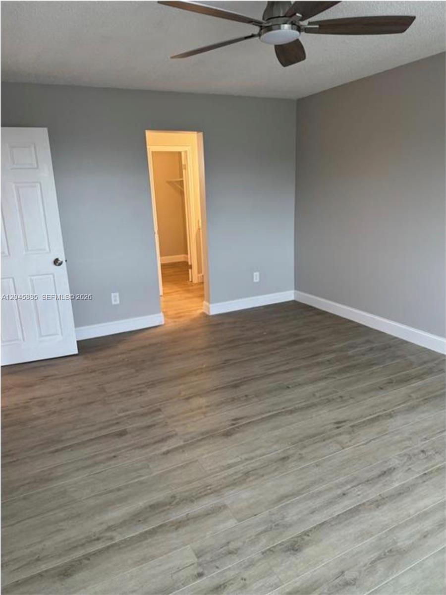 A12045885 Property Photo 16
