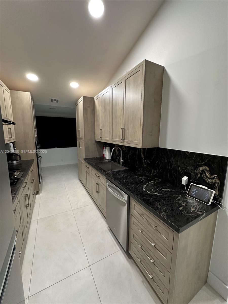 3345 Emerald Oaks Drive 106 Property Photo 14