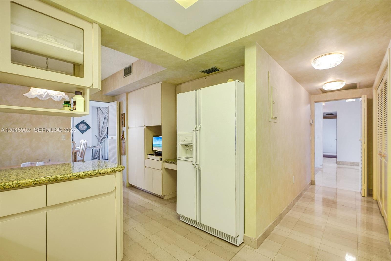 9801 Collins Avenue 8s Property Photo 24