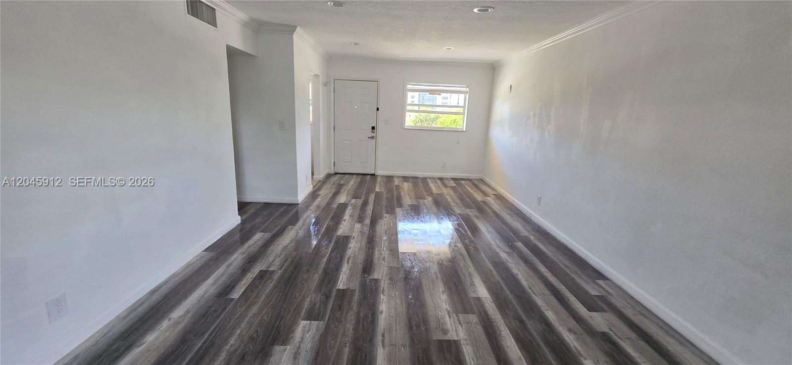 A12045912 Property Photo 13