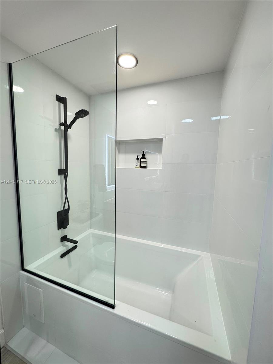 9172 Collins Avenue 218 Property Photo 13