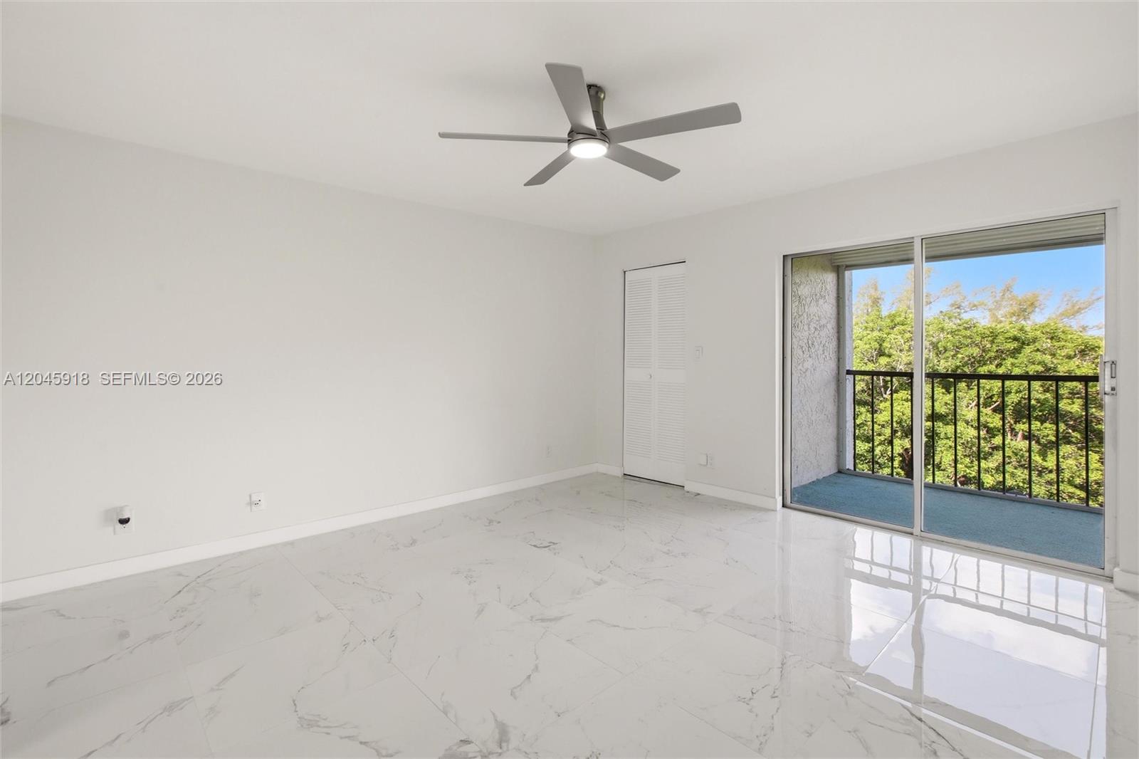 5900 Nw 44th Street 605 Property Photo 11