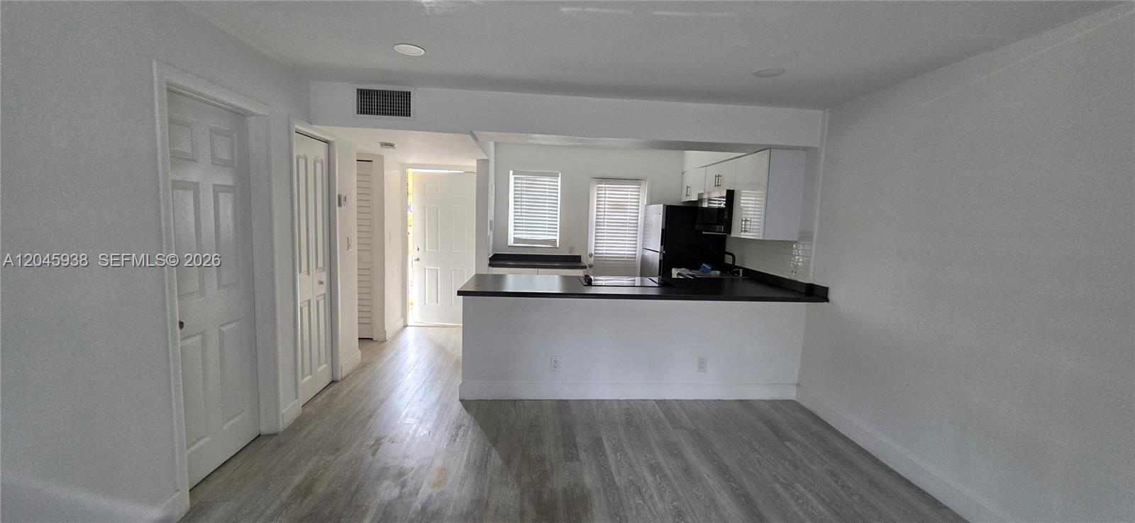 A12045938 Property Photo 16