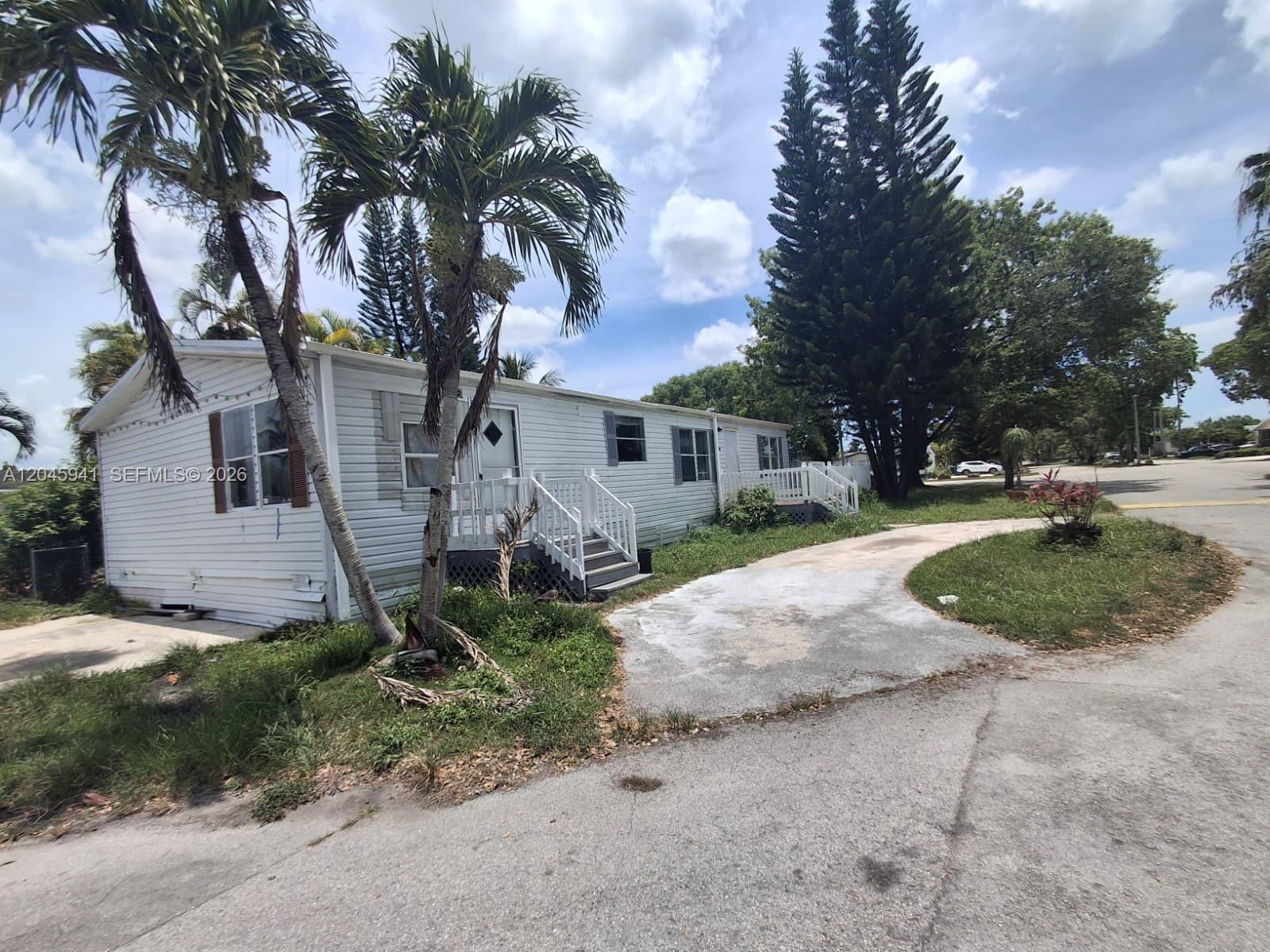 19800 Sw 180 Avenue Property Photo 31