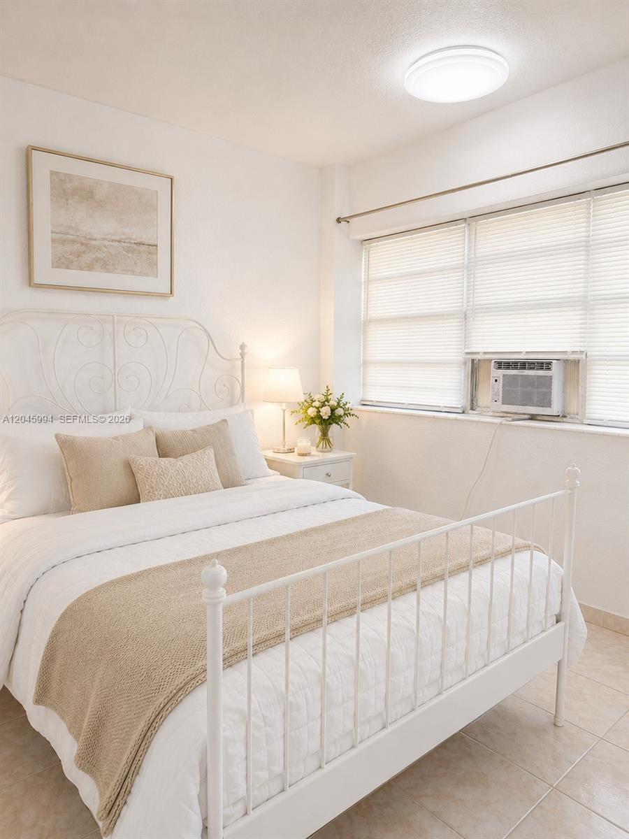 A12045994 Property Photo 2