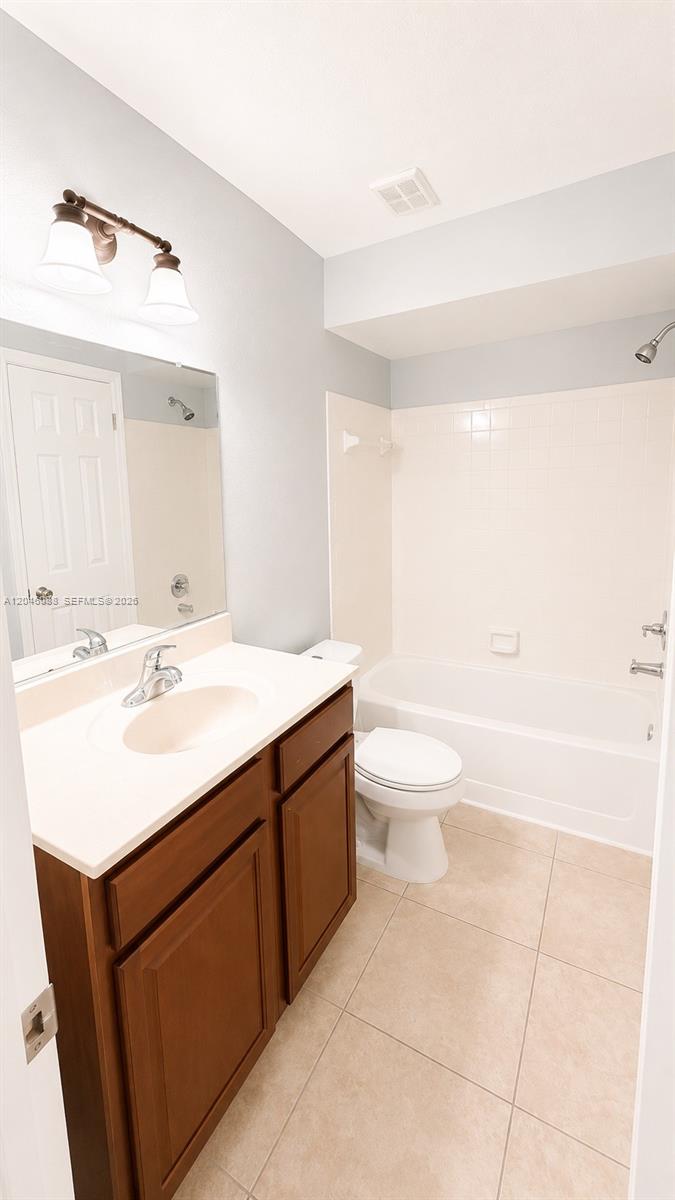 2986 S University Drive 8108 Property Photo 20