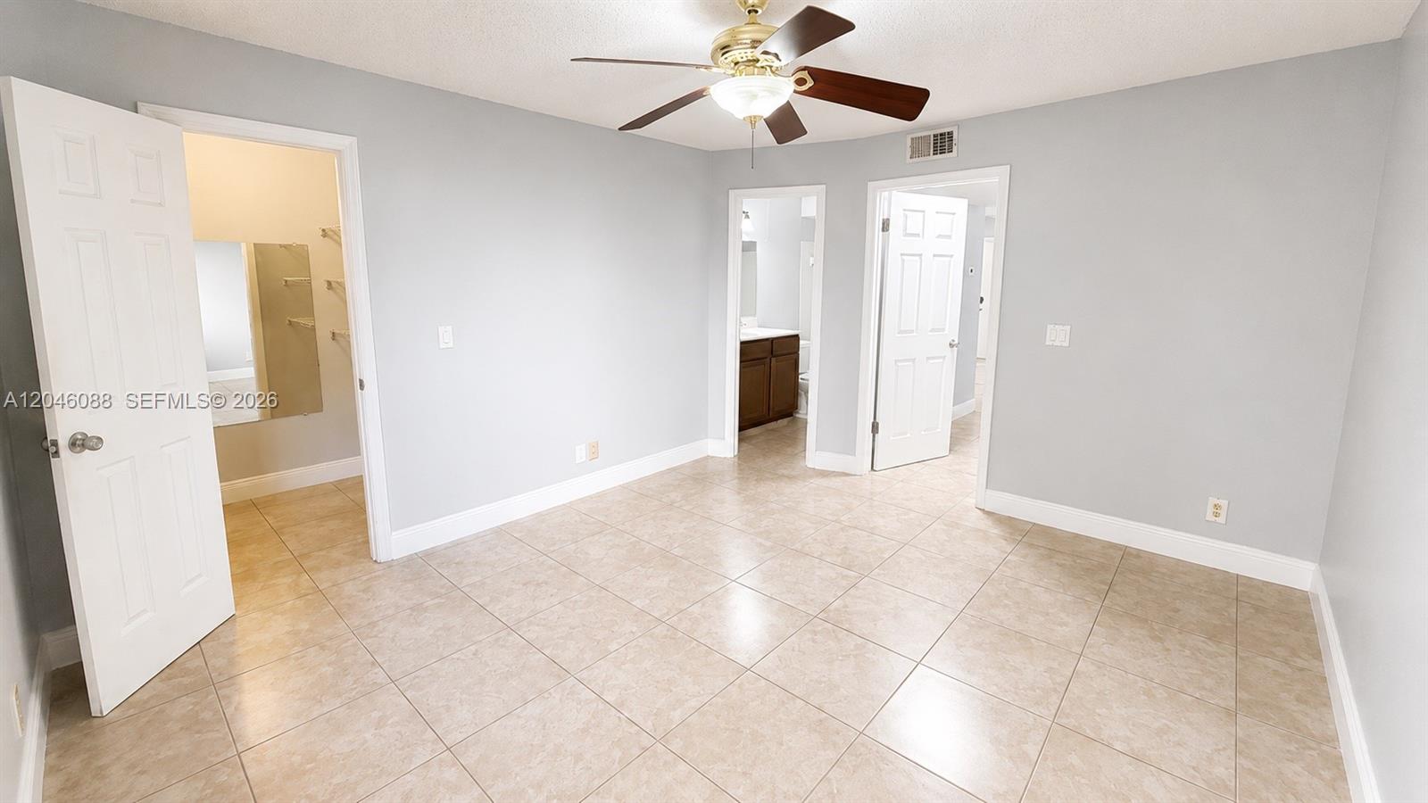 2986 S University Drive 8108 Property Photo 23