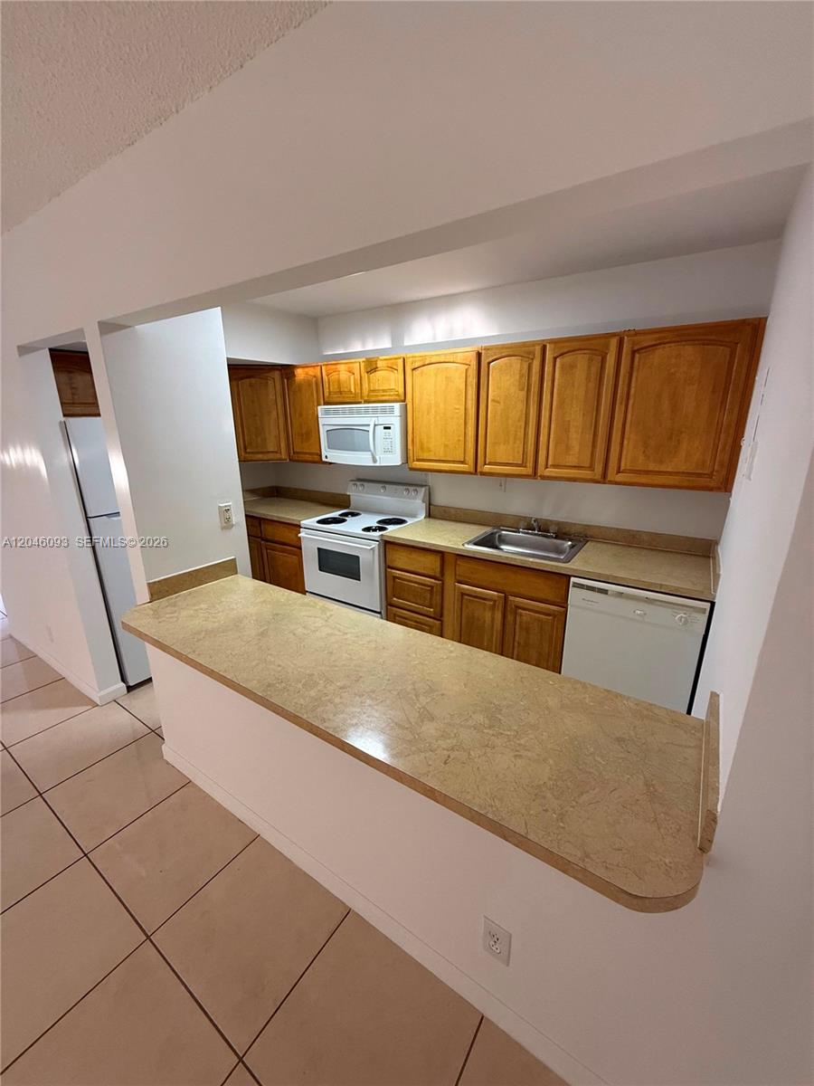 455 S Pine Island Road 306c Property Photo 1