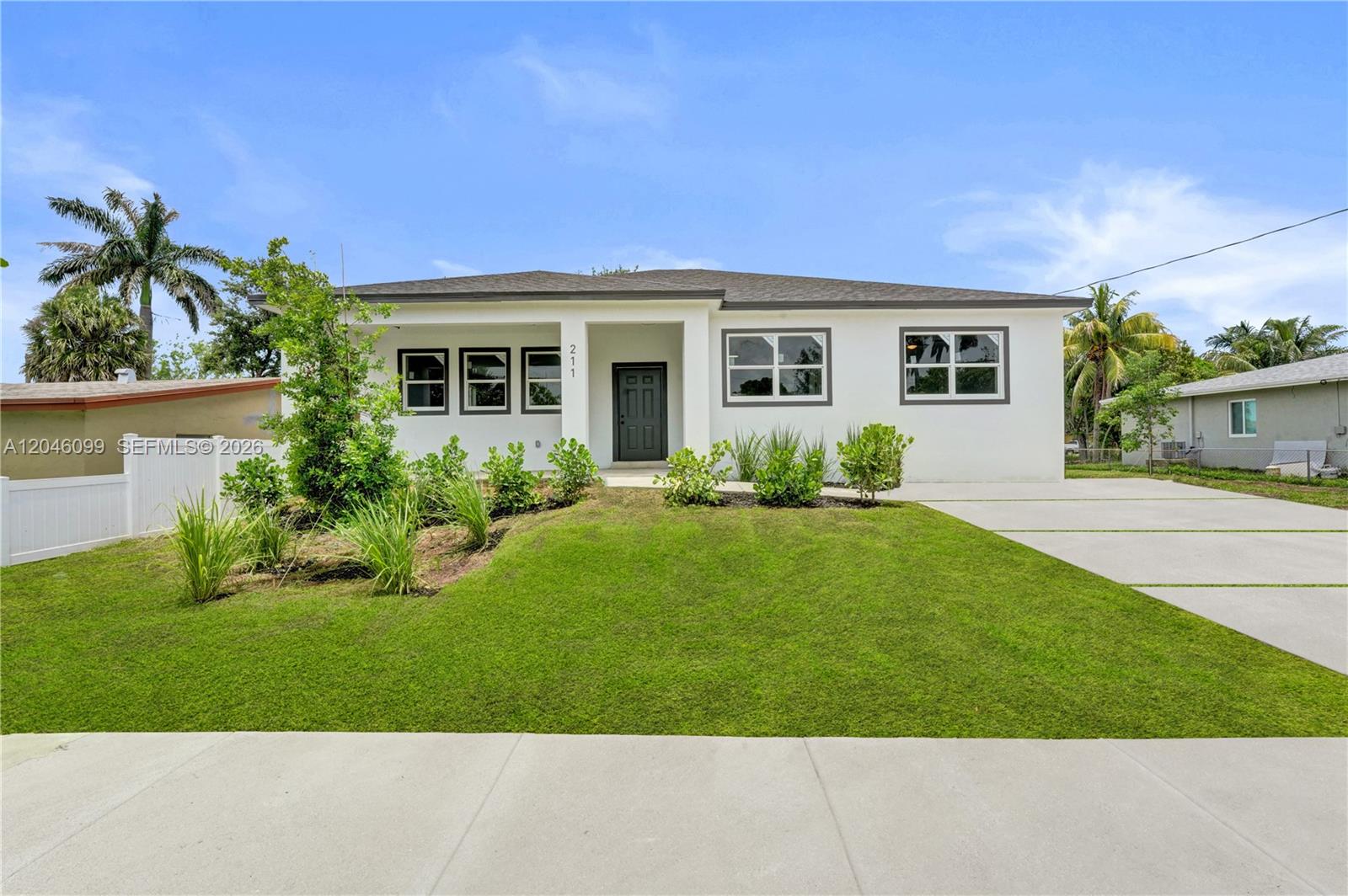 211 NW 14th Court