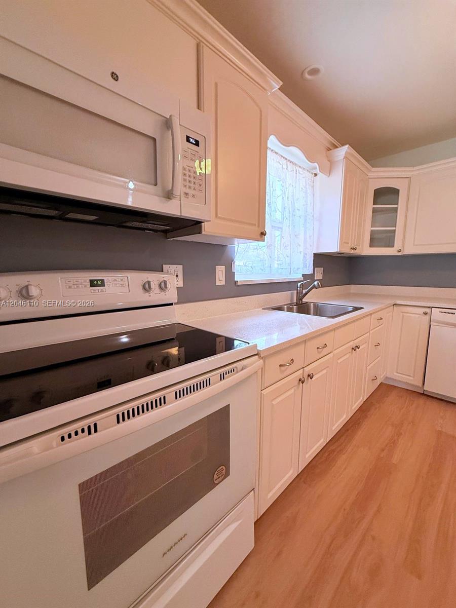 2832 Fillmore Street 20 Property Photo 2